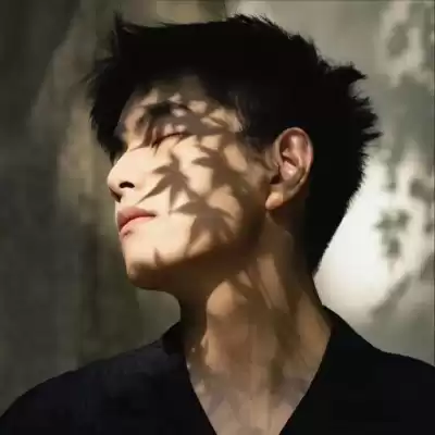 訾幻灵